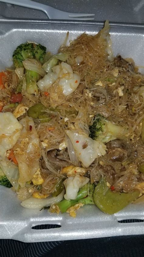 thai food delivery fayetteville nc